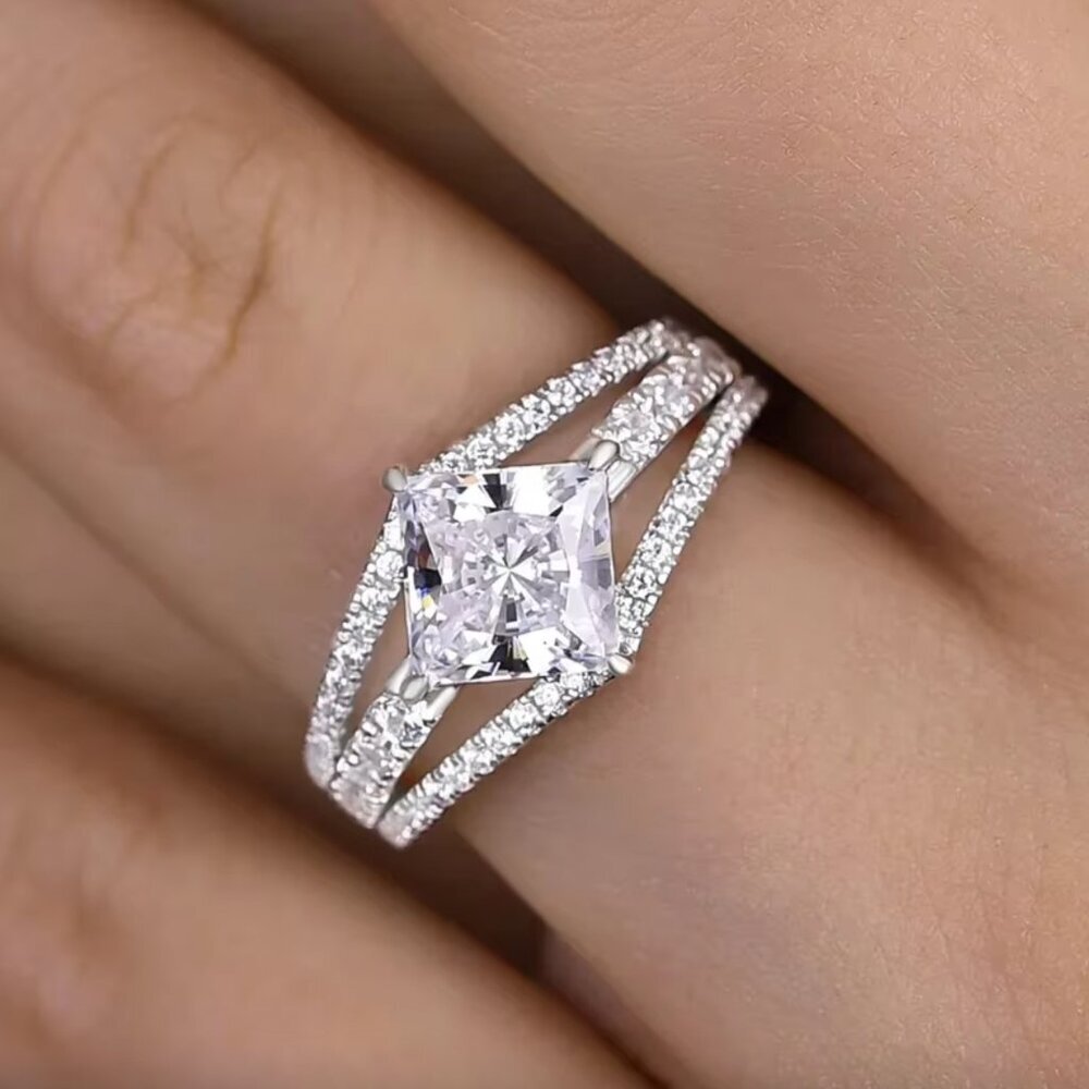 NEW 18k White Gold Diamond Princess Cut Multi Layer Ring Band Statement Ring